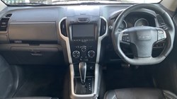 2021 (70) ISUZU COMMERCIAL D-MAX 1.9 XTR Nav PLUS Double Cab 4x4 Auto 3379888