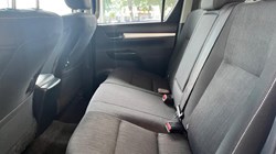 2023 (23) TOYOTA COMMERCIAL HILUX Invincible D/Cab Pick Up 2.4 D-4D Auto 3443643