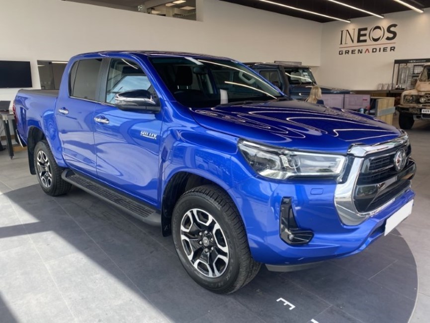 2023 (23) TOYOTA COMMERCIAL HILUX Invincible D/Cab Pick Up 2.4 D-4D Auto