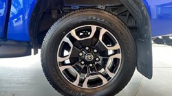 2023 (23) TOYOTA COMMERCIAL HILUX Invincible D/Cab Pick Up 2.4 D-4D Auto 3443649