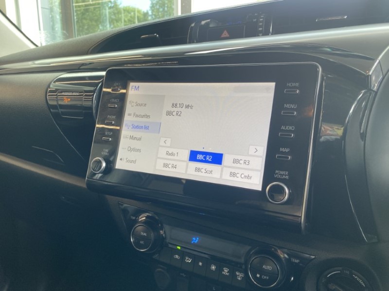 2023 (23) TOYOTA COMMERCIAL HILUX Invincible D/Cab Pick Up 2.4 D-4D Auto 3442039