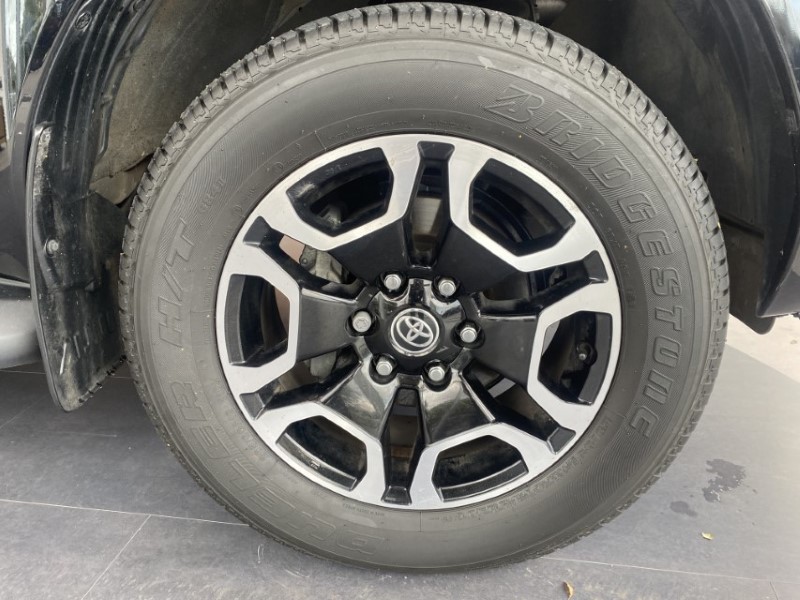 2023 (23) TOYOTA COMMERCIAL HILUX Invincible D/Cab Pick Up 2.4 D-4D Auto 3442049