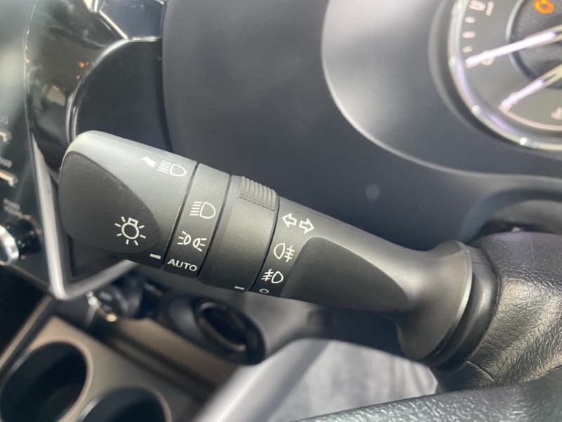 2023 (23) TOYOTA COMMERCIAL HILUX Invincible D/Cab Pick Up 2.4 D-4D Auto 3442038