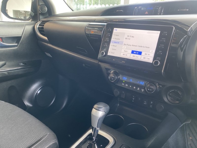 2023 (23) TOYOTA COMMERCIAL HILUX Invincible D/Cab Pick Up 2.4 D-4D Auto 3442045