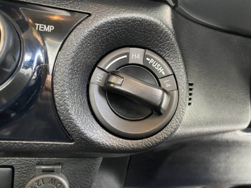 2023 (23) TOYOTA COMMERCIAL HILUX Invincible D/Cab Pick Up 2.4 D-4D Auto 3442042