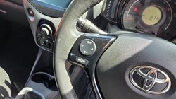 2022 (71) TOYOTA AYGO 1.0 VVT-i X-Play TSS 5dr 3389969