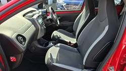 2022 (71) TOYOTA AYGO 1.0 VVT-i X-Play TSS 5dr 3389964