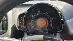 2022 (71) TOYOTA AYGO 1.0 VVT-i X-Play TSS 5dr 3389973