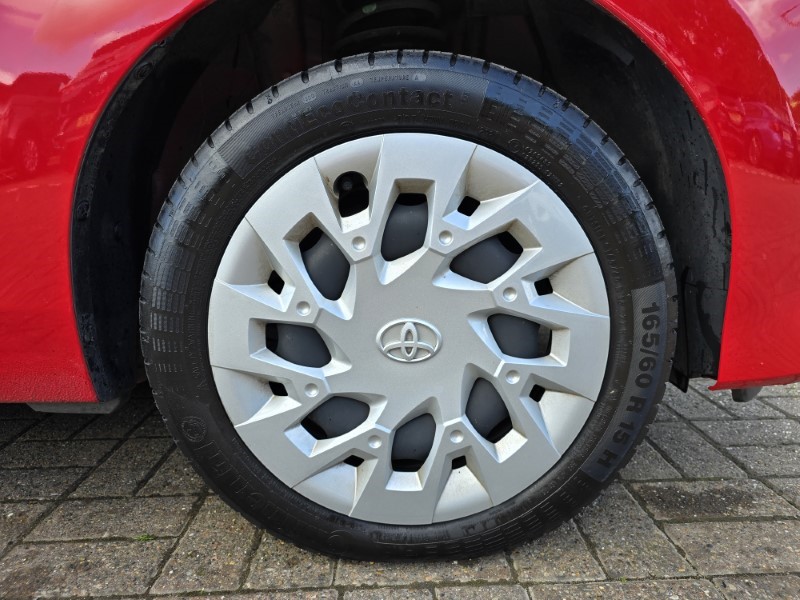 2022 (71) TOYOTA AYGO 1.0 VVT-i X-Play TSS 5dr 3389942