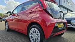 2022 (71) TOYOTA AYGO 1.0 VVT-i X-Play TSS 5dr 3389951