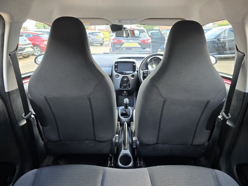 2022 (71) TOYOTA AYGO 1.0 VVT-i X-Play TSS 5dr 3389956