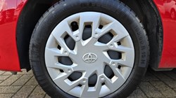 2022 (71) TOYOTA AYGO 1.0 VVT-i X-Play TSS 5dr 3389953