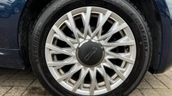 2020 (70) FIAT 500 1.0 Mild Hybrid Lounge 3dr 3431614