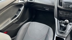 2015 (65) FORD FOCUS 1.0 EcoBoost 125 Zetec S 5dr 3452388