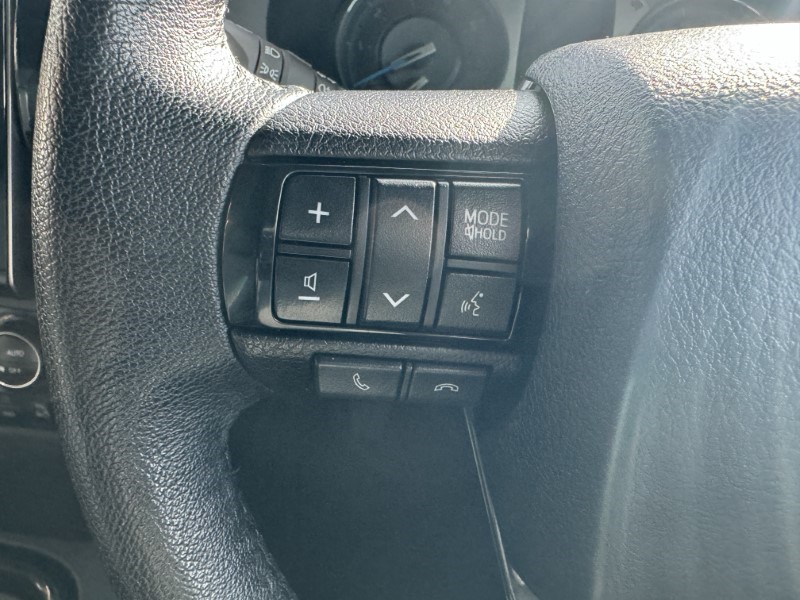 2023 (23) TOYOTA COMMERCIAL HILUX Invincible X D/Cab Pick Up 2.8 D-4D 3458979