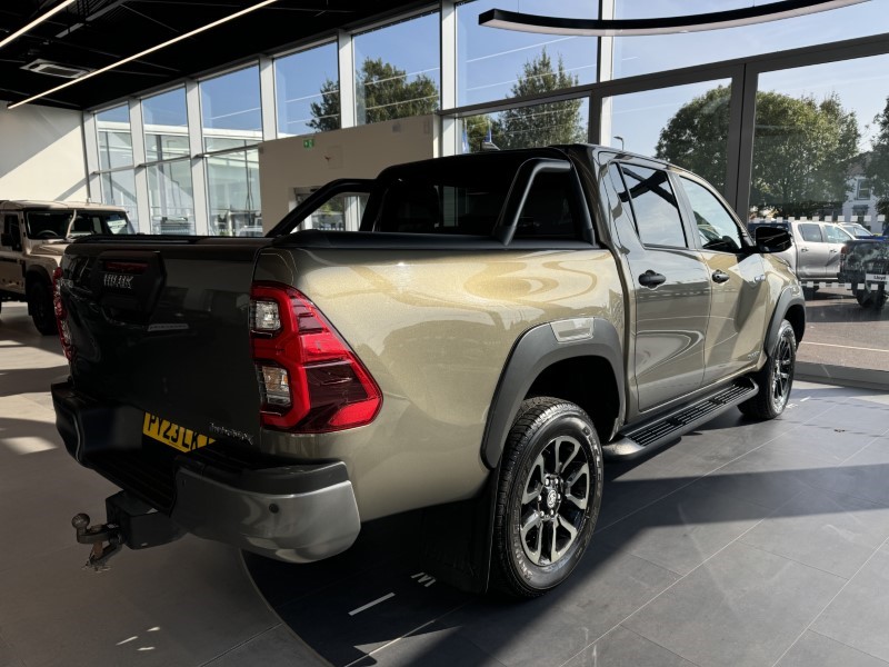 2023 (23) TOYOTA COMMERCIAL HILUX Invincible X D/Cab Pick Up 2.8 D-4D 3458957
