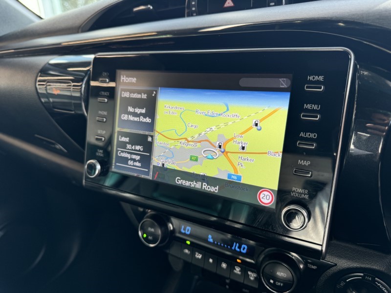 2023 (23) TOYOTA COMMERCIAL HILUX Invincible X D/Cab Pick Up 2.8 D-4D 3458986