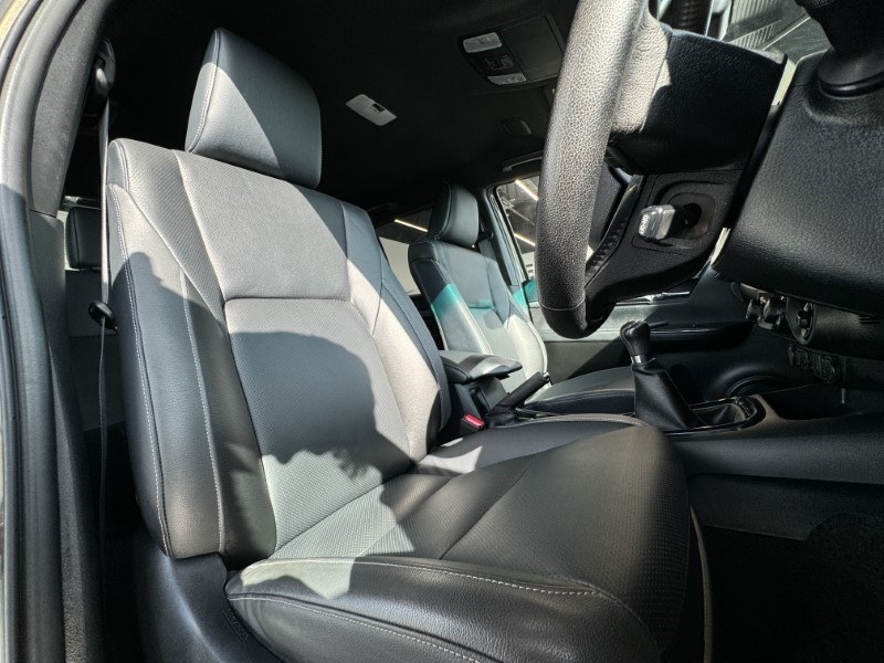 2023 (23) TOYOTA COMMERCIAL HILUX Invincible X D/Cab Pick Up 2.8 D-4D 3458976