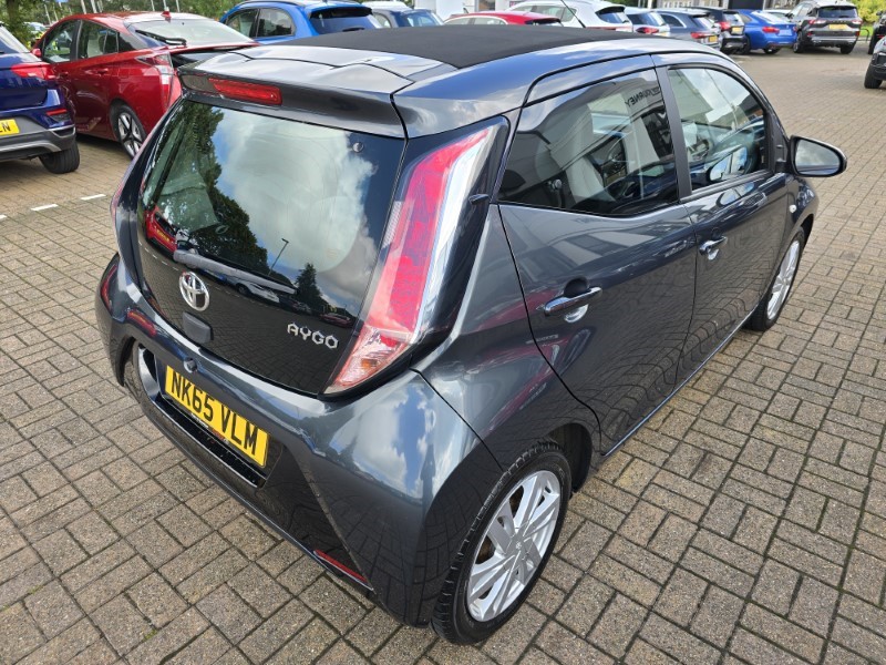 2015 (65) TOYOTA AYGO 1.0 VVT-i X-Pression 5dr 3459049