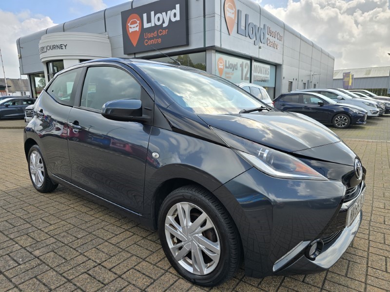 2015 (65) TOYOTA AYGO 1.0 VVT-i X-Pression 5dr 3459045
