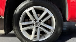 2018 (68) VOLKSWAGEN COMMERCIAL AMAROK D/Cab Pick Up Highline 3.0 V6 TDI 224 BMT 4M Auto 3504221