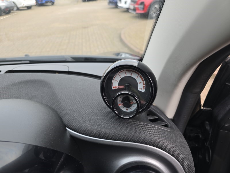 2017 (67) SMART FORTWO COUPE 0.9 Turbo Prime Premium 2dr Auto 3521435