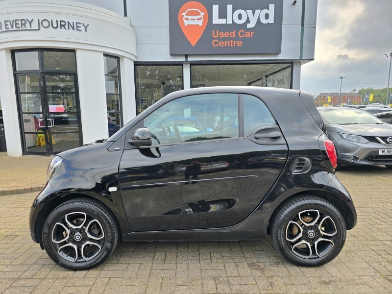 2017 (67) SMART FORTWO COUPE 0.9 Turbo Prime Premium 2dr Auto 3521417