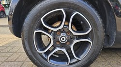 2017 (67) SMART FORTWO COUPE 0.9 Turbo Prime Premium 2dr Auto 3521408