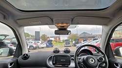 2017 (67) SMART FORTWO COUPE 0.9 Turbo Prime Premium 2dr Auto 3521423