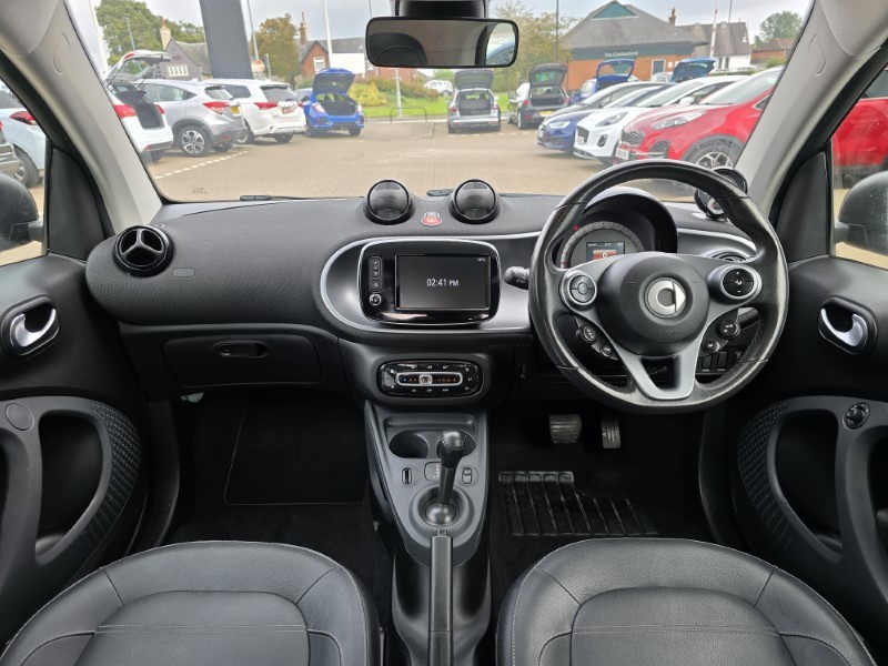 2017 (67) SMART FORTWO COUPE 0.9 Turbo Prime Premium 2dr Auto 3521422