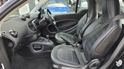 2017 (67) SMART FORTWO COUPE 0.9 Turbo Prime Premium 2dr Auto 3521426