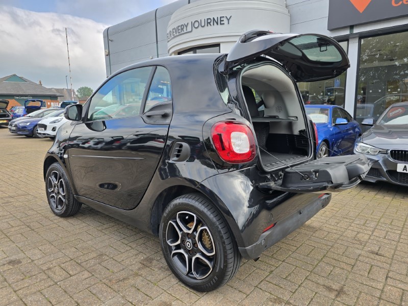 2017 (67) SMART FORTWO COUPE 0.9 Turbo Prime Premium 2dr Auto 3521419