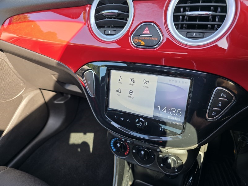 2015 (15) VAUXHALL ADAM 1.2i Rocks Air 3dr 3516551