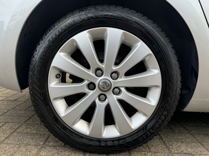 2018 (18) VAUXHALL ZAFIRA 1.4T Energy 5dr 3534093