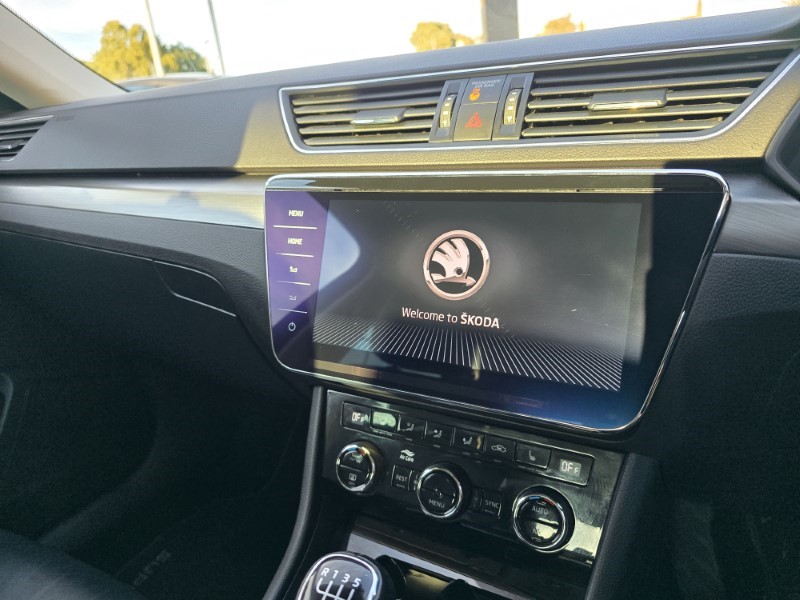 2018 (68) SKODA SUPERB 2.0 TDI CR SE L Executive 5dr 3520493