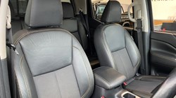 2019 (69) NISSAN COMMERCIAL NAVARA Double Cab Pick Up N-Guard 2.3dCi 190 TT 4WD Auto 3544211