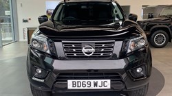 2019 (69) NISSAN COMMERCIAL NAVARA Double Cab Pick Up N-Guard 2.3dCi 190 TT 4WD Auto 3544199
