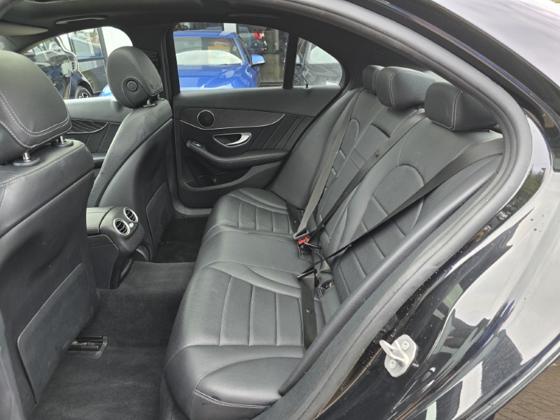 2018 (18) MERCEDES-BENZ C CLASS C250d 4Matic AMG Line Premium 4dr Auto 3533493