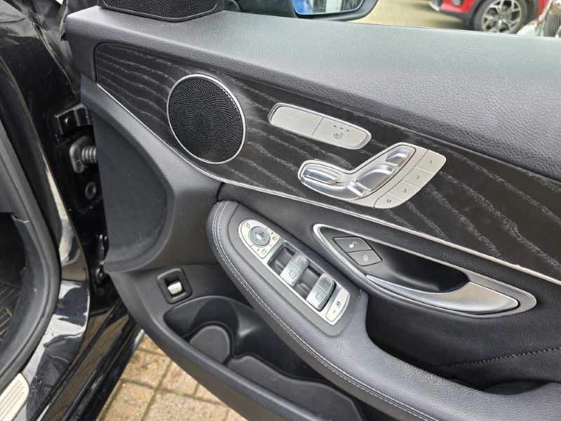 2018 (18) MERCEDES-BENZ C CLASS C250d 4Matic AMG Line Premium 4dr Auto 3533501