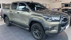 2021 (71) TOYOTA COMMERCIAL HILUX Invincible X D/Cab Pick Up 2.8 D-4D Auto 3565509