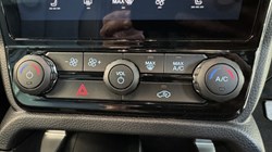 2024 (74) FORD COMMERCIAL RANGER Pick Up Double Cab Wildtrak 2.0 EcoBlue 205 Auto 3594320