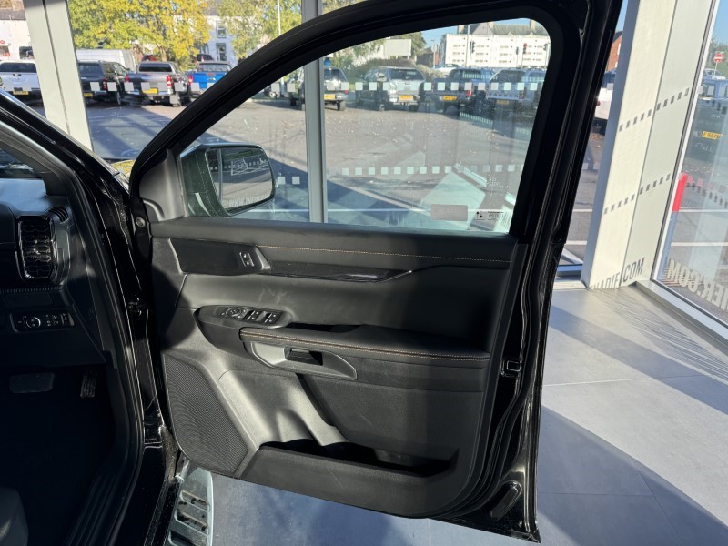 2024 (74) FORD COMMERCIAL RANGER Pick Up Double Cab Wildtrak 2.0 EcoBlue 205 Auto 3594306