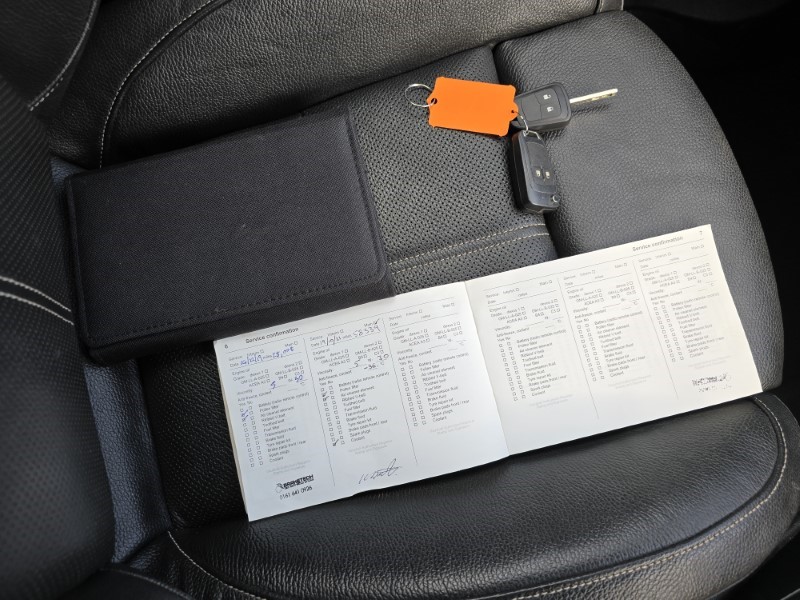 2015 (65) VAUXHALL ASTRA 1.4T 16V Limited Edition 5dr [Leather] 3566824