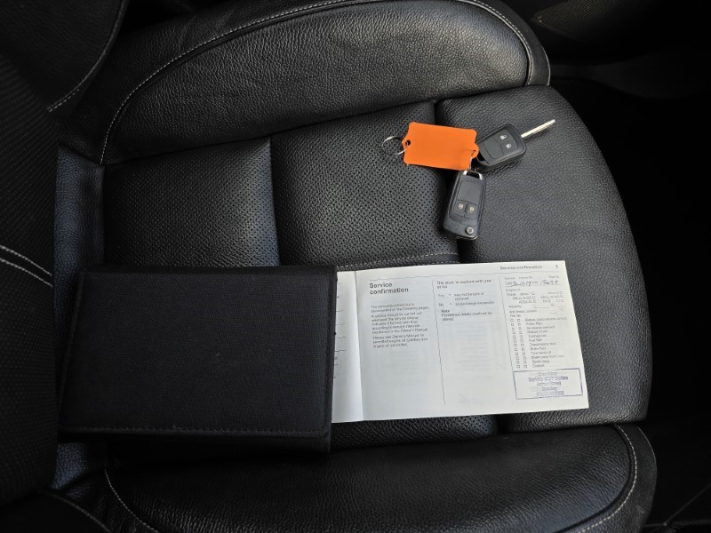 2015 (65) VAUXHALL ASTRA 1.4T 16V Limited Edition 5dr [Leather] 3566823