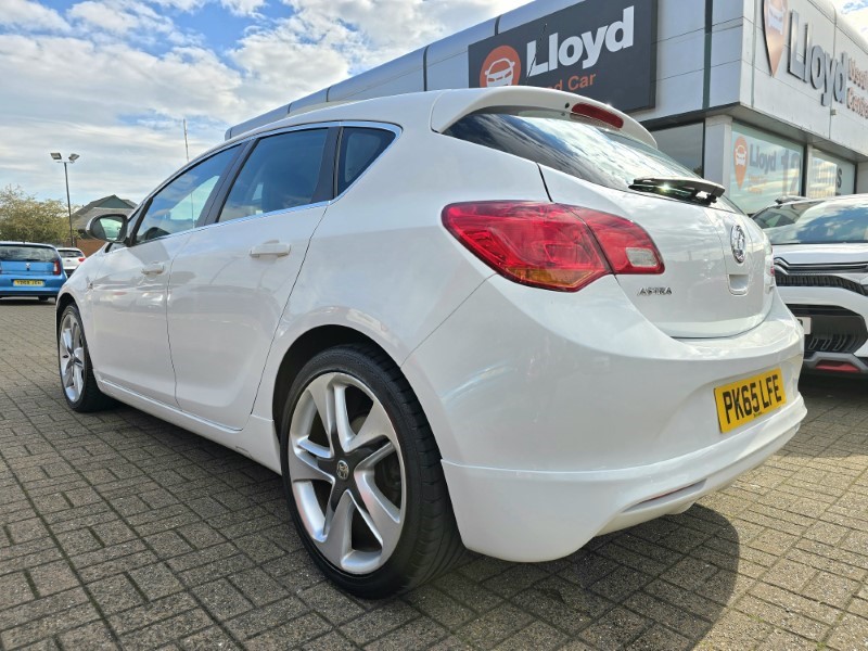 2015 (65) VAUXHALL ASTRA 1.4T 16V Limited Edition 5dr [Leather] 3566797