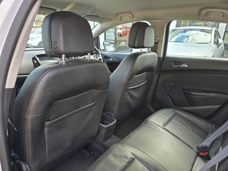 2015 (65) VAUXHALL ASTRA 1.4T 16V Limited Edition 5dr [Leather] 3566805