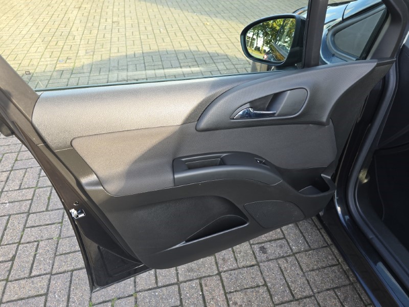 2016 (66) VAUXHALL MERIVA 1.4i 16V Life 5dr 3586283