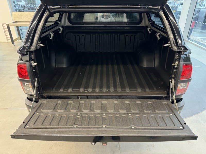 2020 (20) TOYOTA COMMERCIAL HILUX Invincible X D/Cab Pick Up 2.4 D-4D 3575904