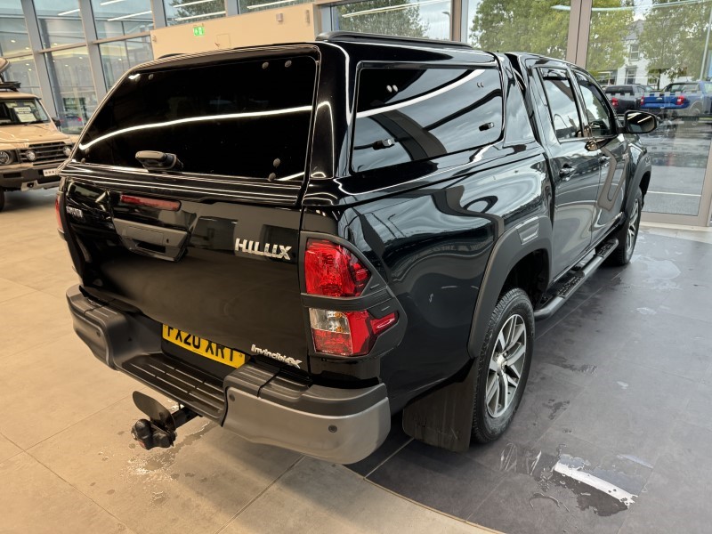 2020 (20) TOYOTA COMMERCIAL HILUX Invincible X D/Cab Pick Up 2.4 D-4D 3575895