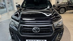 2020 (20) TOYOTA COMMERCIAL HILUX Invincible X D/Cab Pick Up 2.4 D-4D 3575886